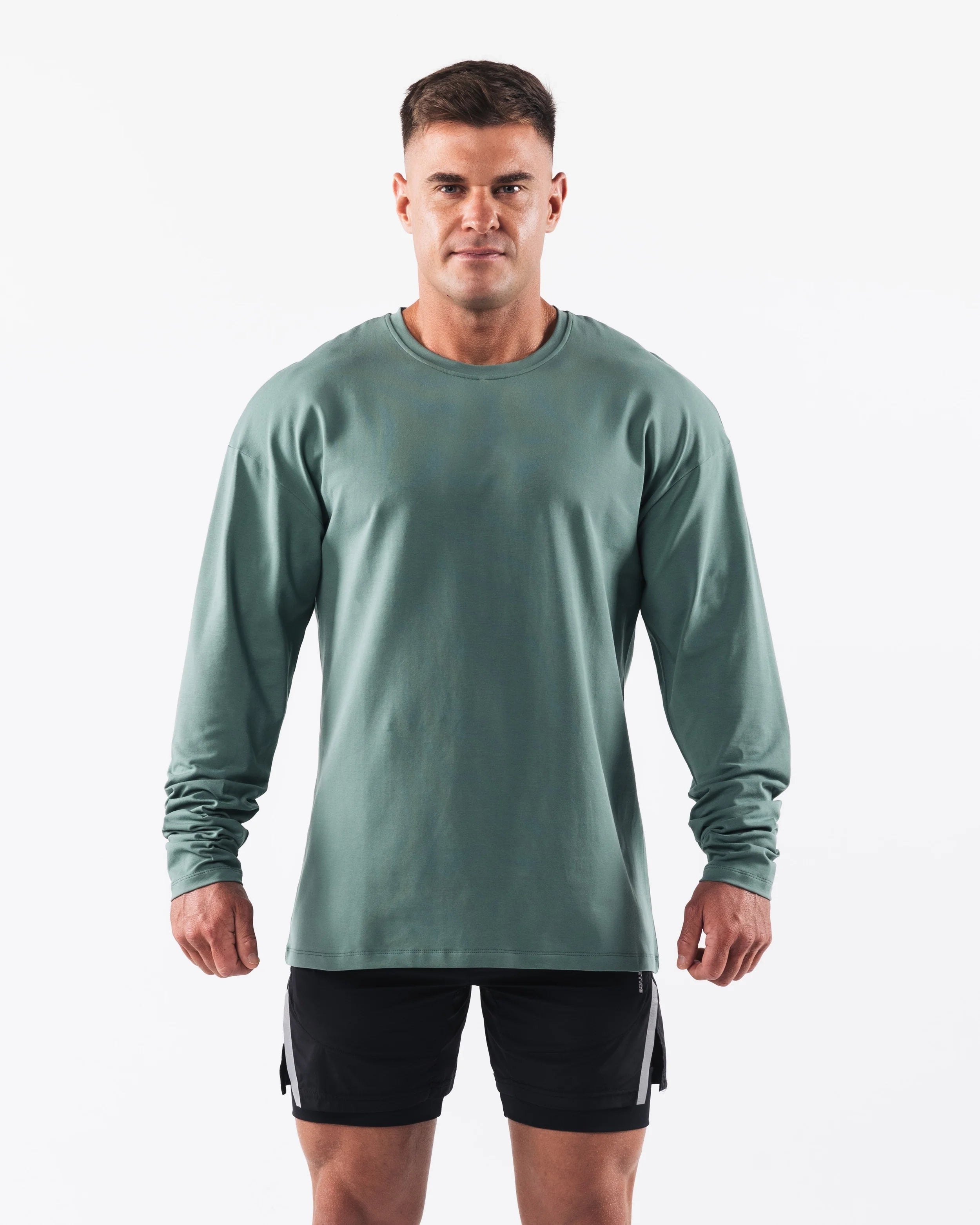 Wolf Head LS Tee
